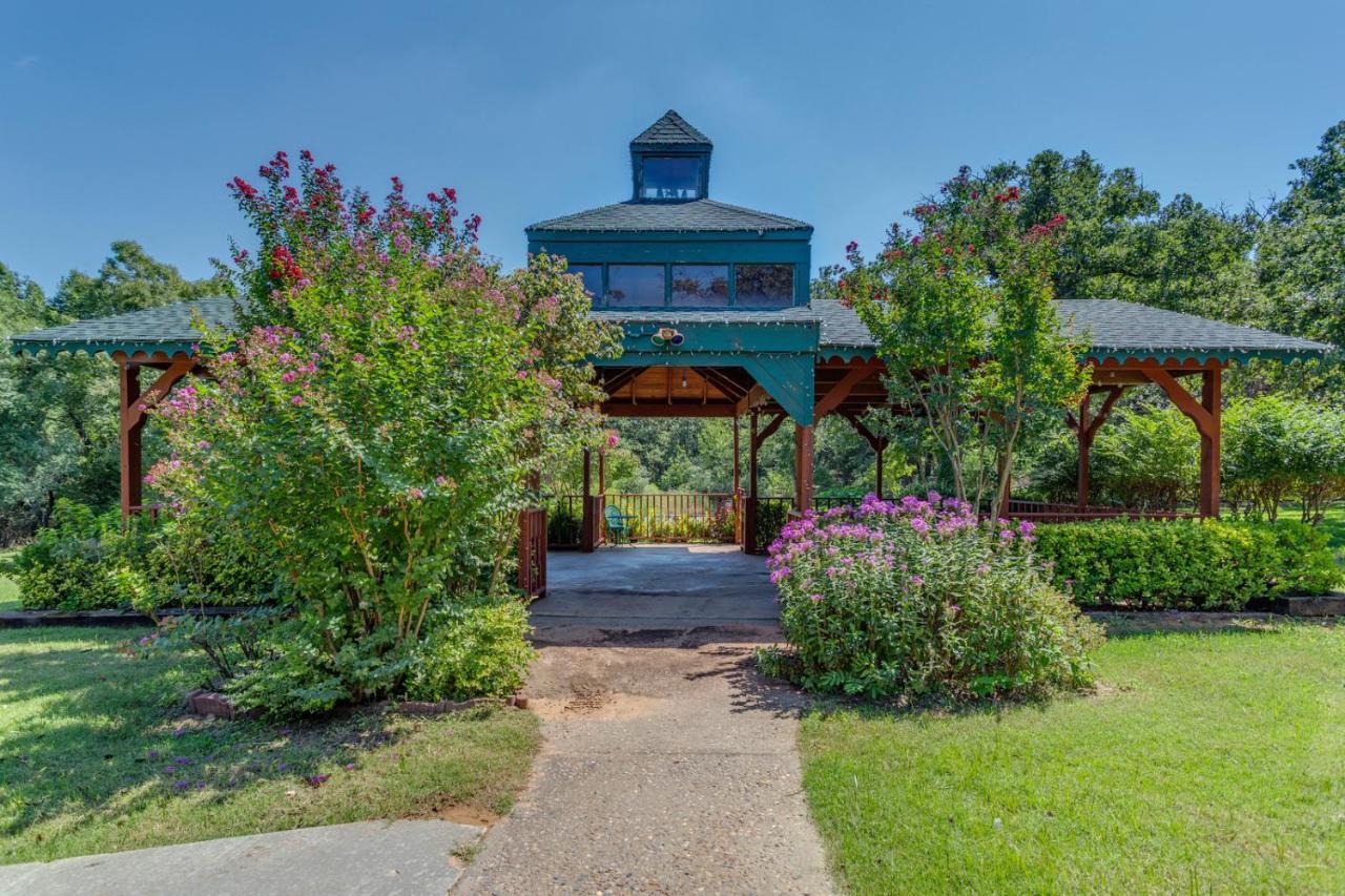 The Whispering Pines Inn Norman Buitenkant foto